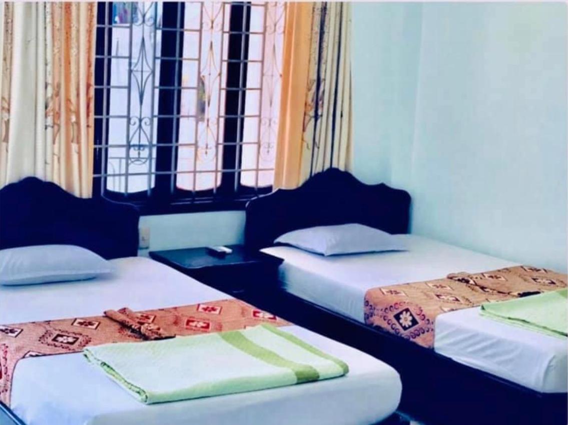 Nhat Le Hotel Hue Buitenkant foto